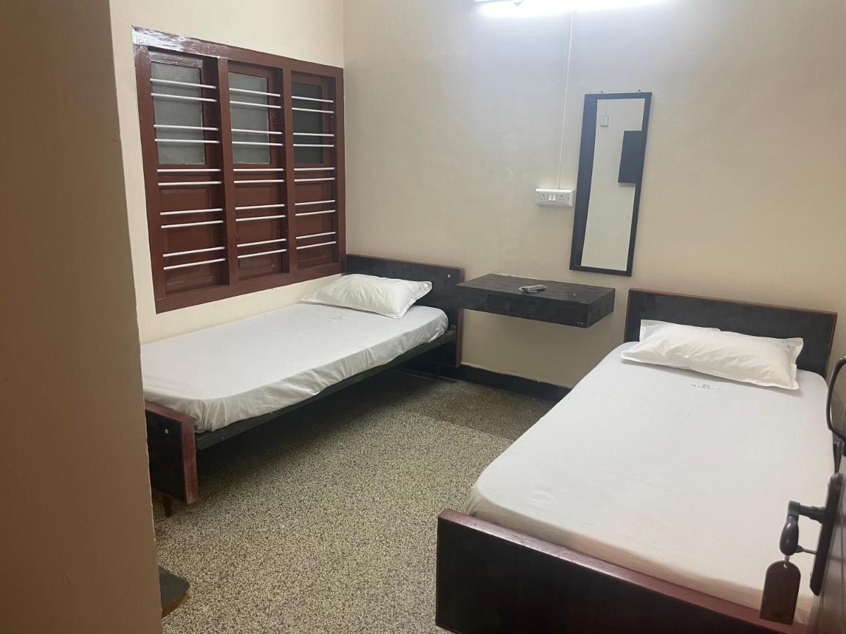 Sj Grand Hotel Coimbatore Eksteriør billede